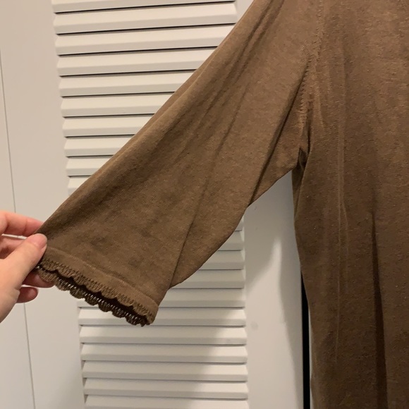 XL Tommy Bahama brown sweater. 3/4 sleeves, lace on ends and collar. Lightweight - Picture 5 of 5